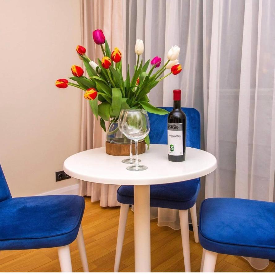 Orbi City Luxury Suite Batumi Bagian luar foto
