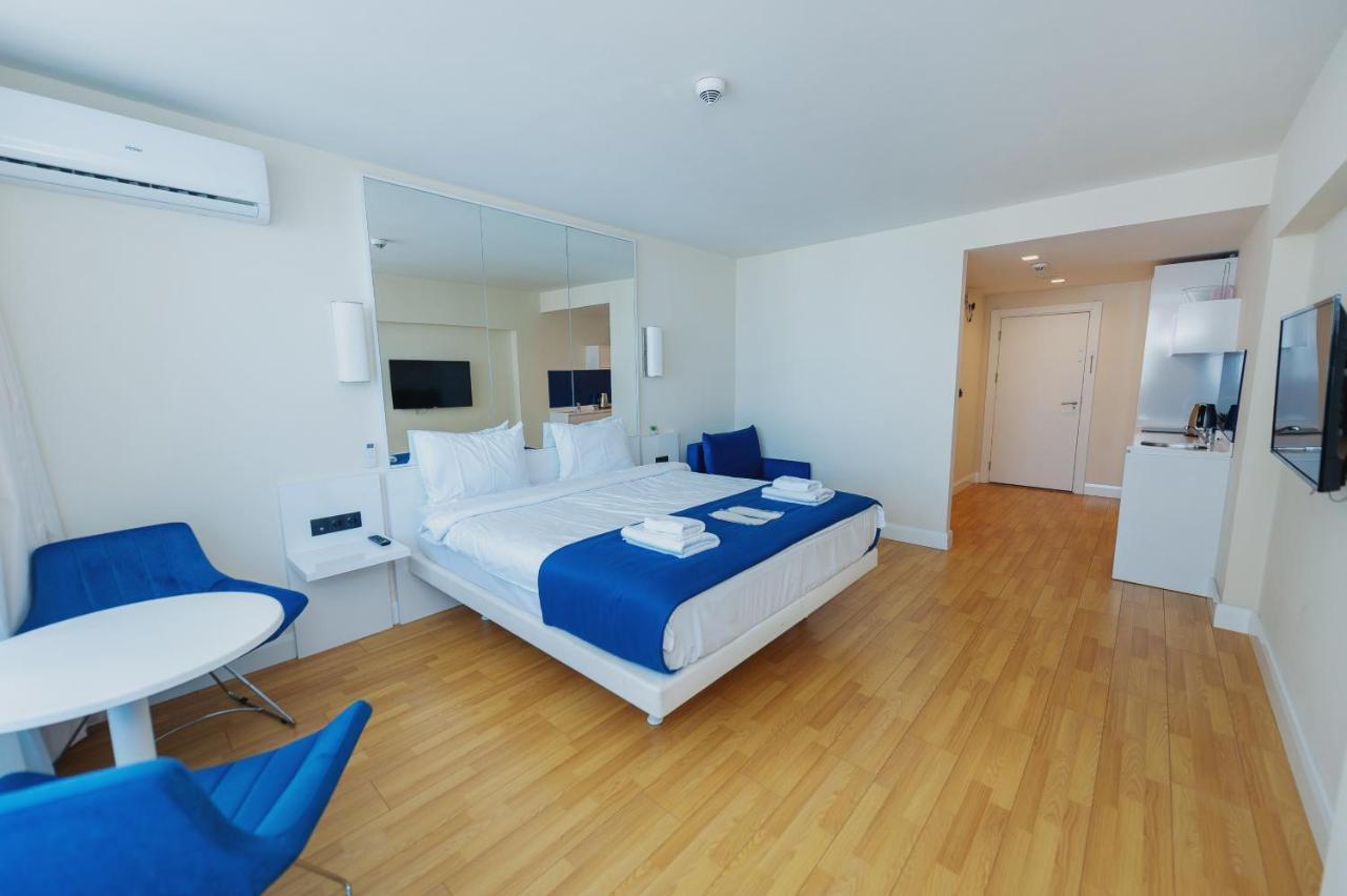Orbi City Luxury Suite Batumi Bagian luar foto